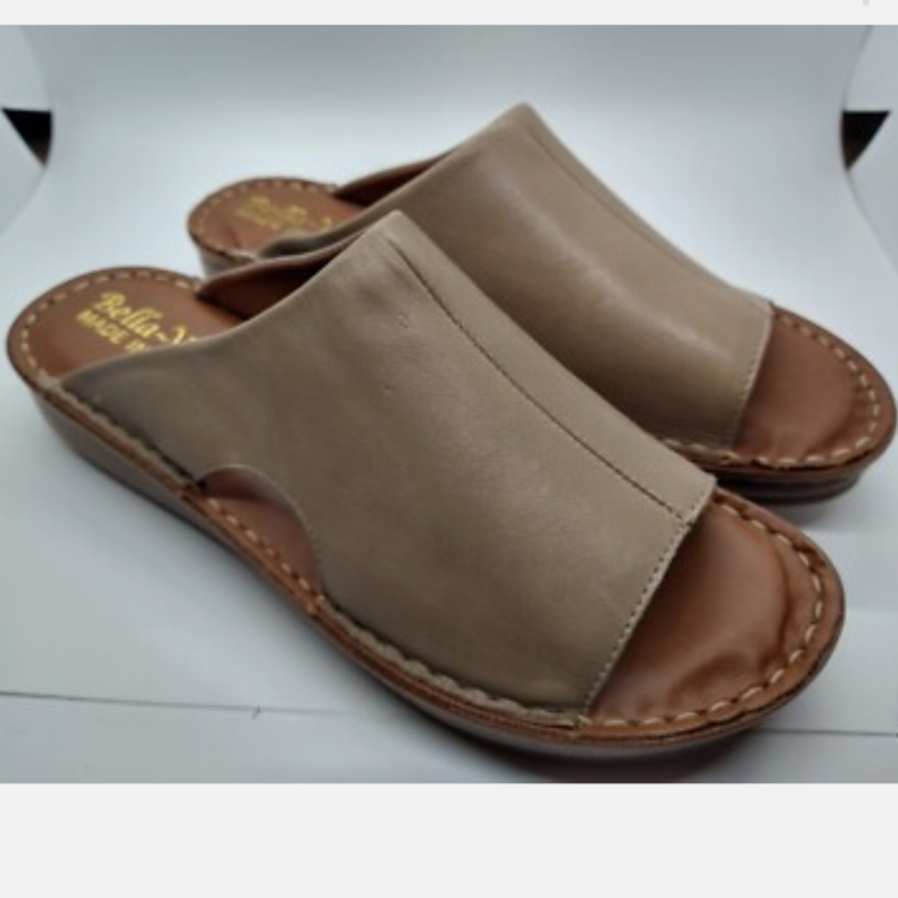 Bella Vita Women's Beige Mules